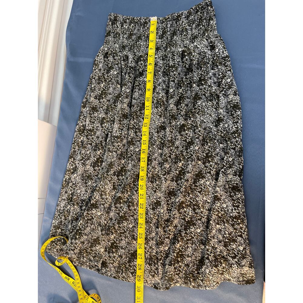 Banana Republic Black Grey White Wide Elastic Band‎ Lined Flowy Skirt XS - Picture 7 of 8